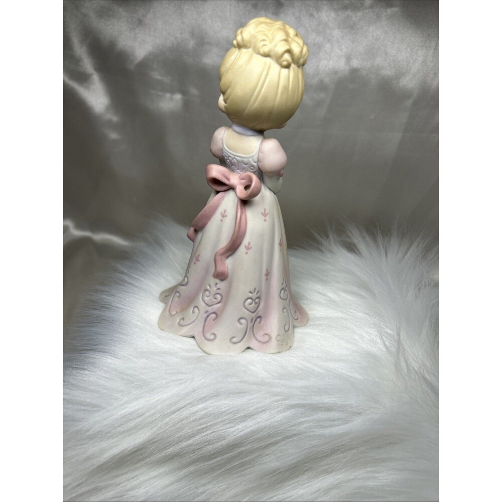 Vtg 2002 Precious Moments Your Love Fills My Heart Figurine 108522 - Picture 3 of 3